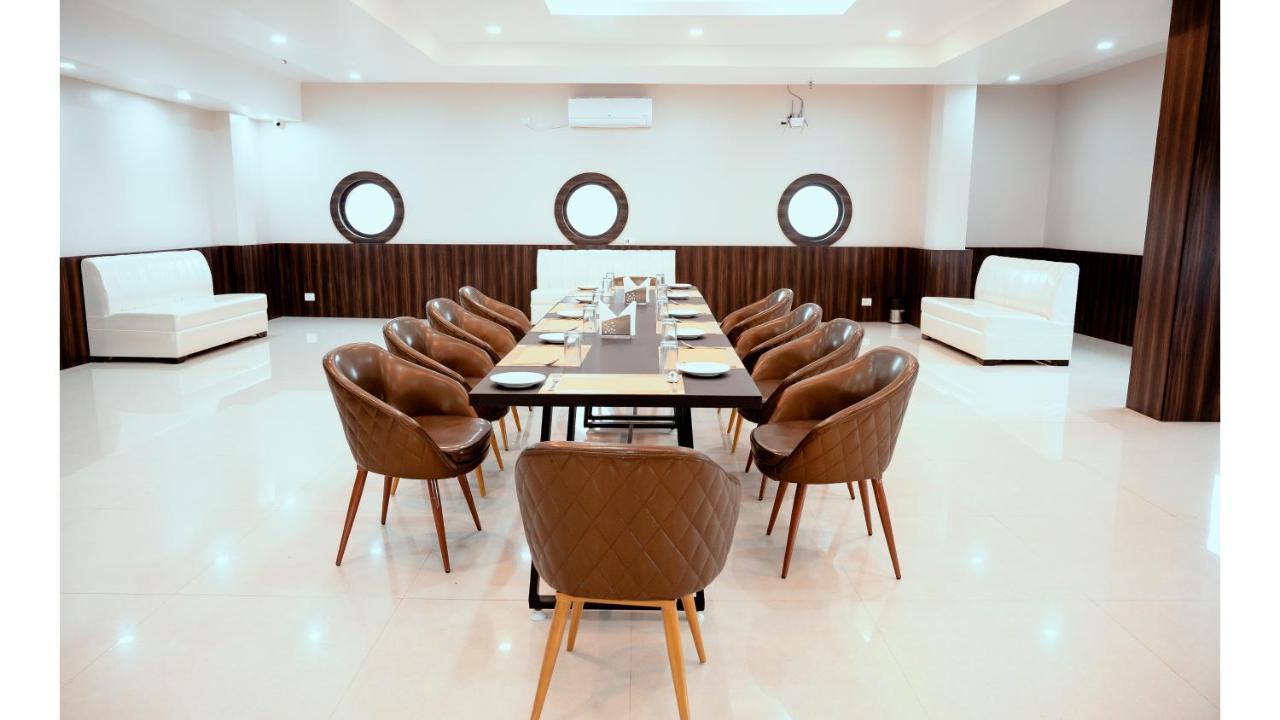 Hotel Dc Star Тарапит Экстерьер фото